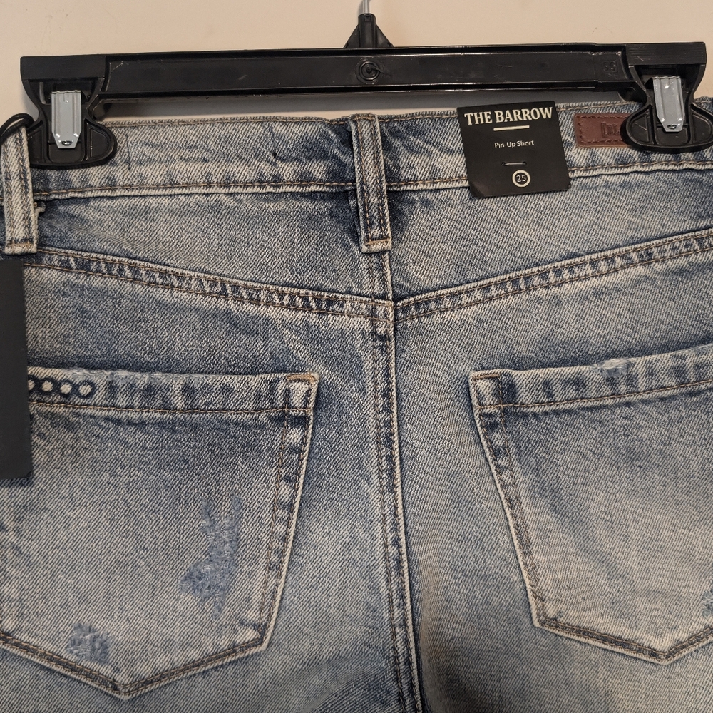 NWT Blank NYC The Barrow Distressed Denim Shorts with Side Stripes Size 25 - Picture 8 of 14